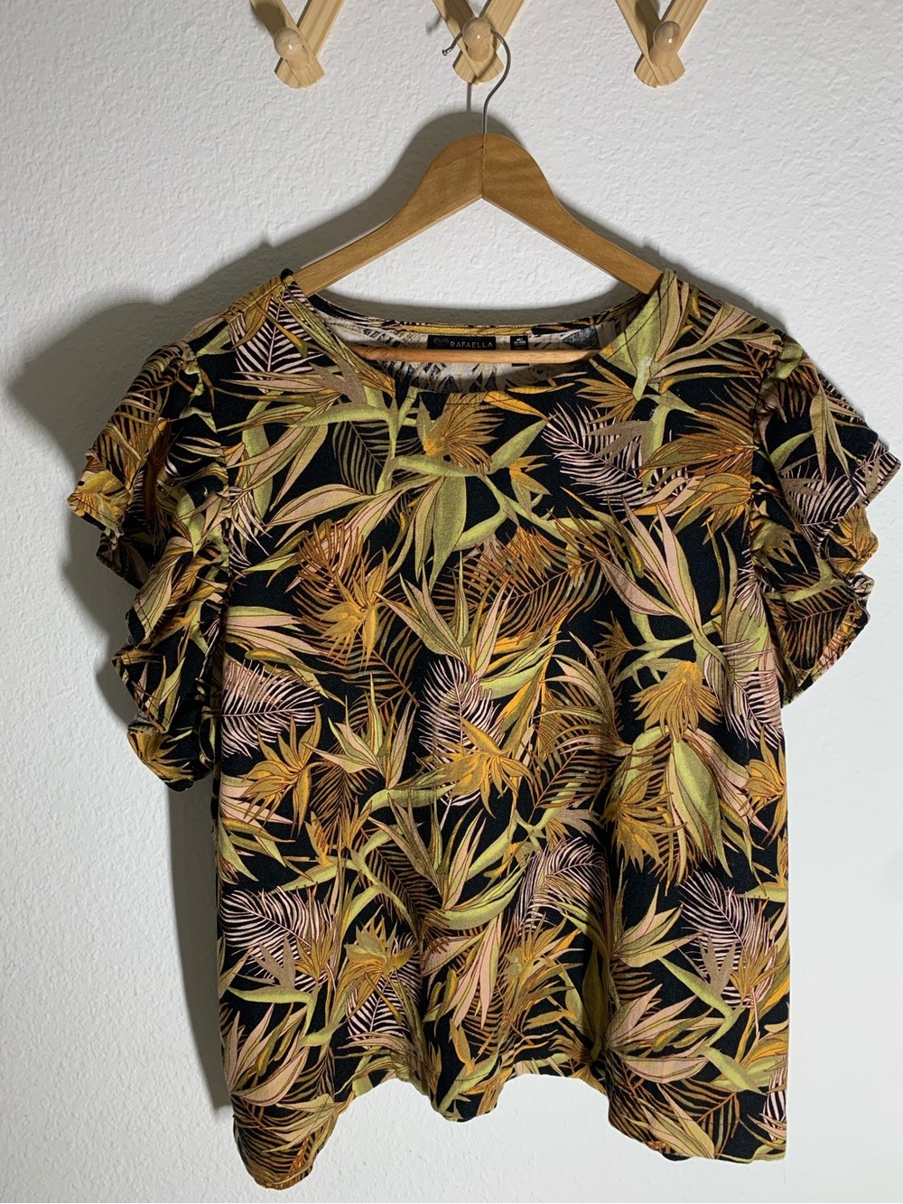 Rafaella Tropical Floral Ruffle Sleeve Top, Linen Blend, Casual, Travel, 2X